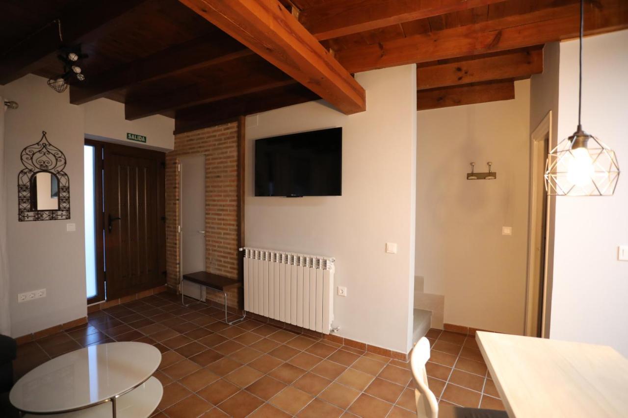 Casa Rural La Chiquitita Alaejos ภายนอก รูปภาพ