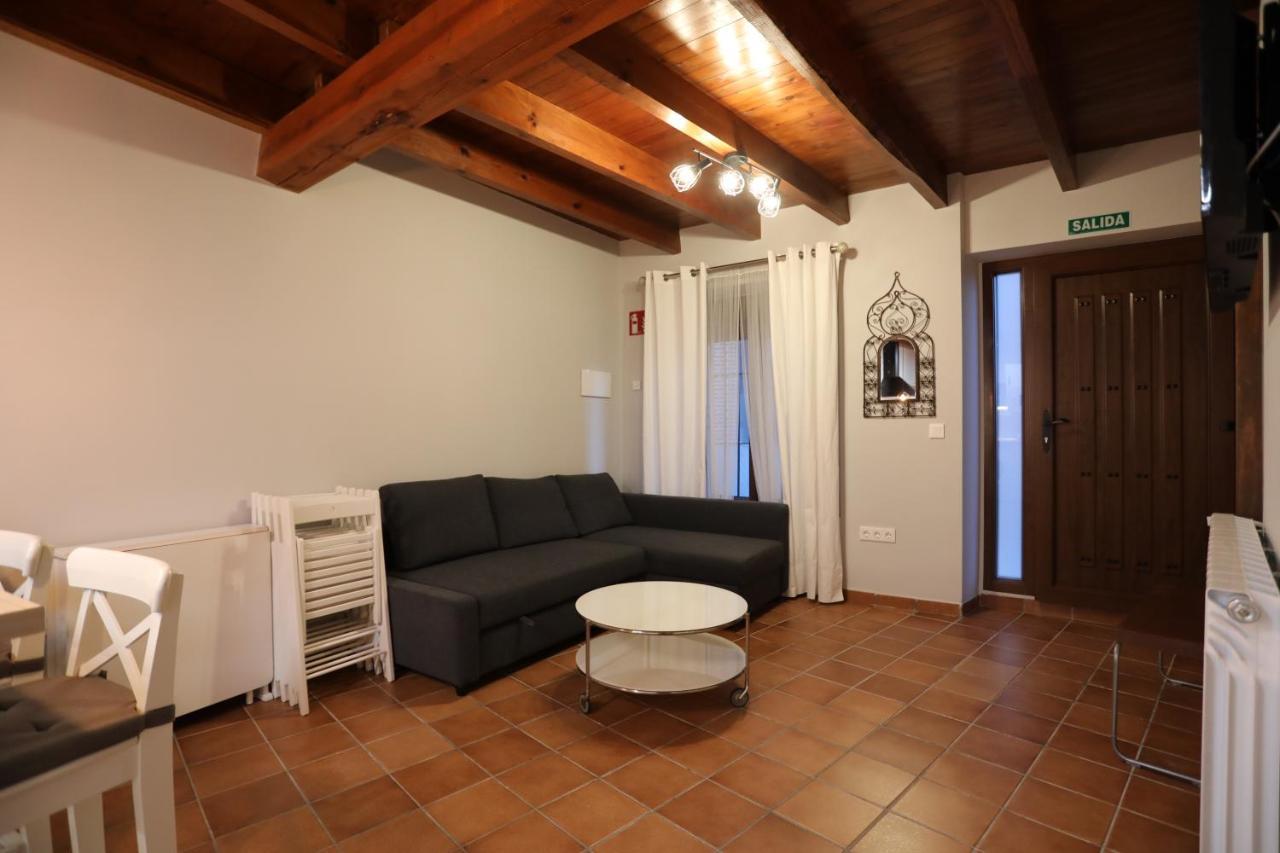 Casa Rural La Chiquitita Alaejos ภายนอก รูปภาพ